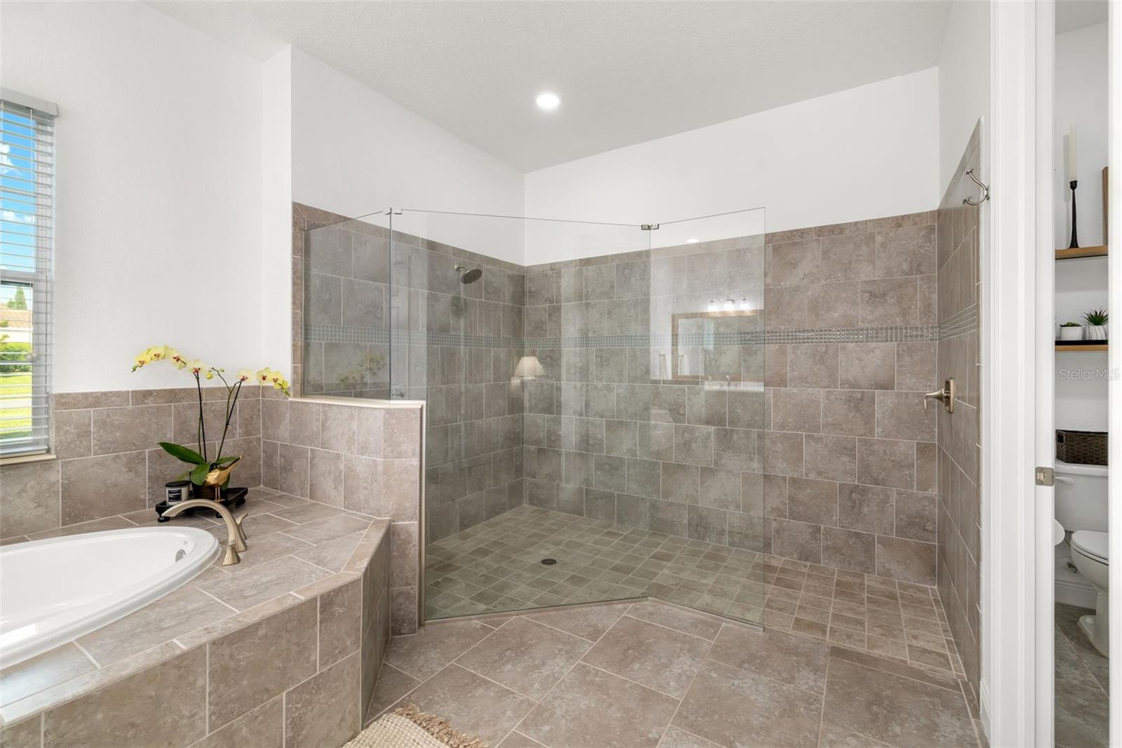 Image 47 of 79 For 408 166th Street E