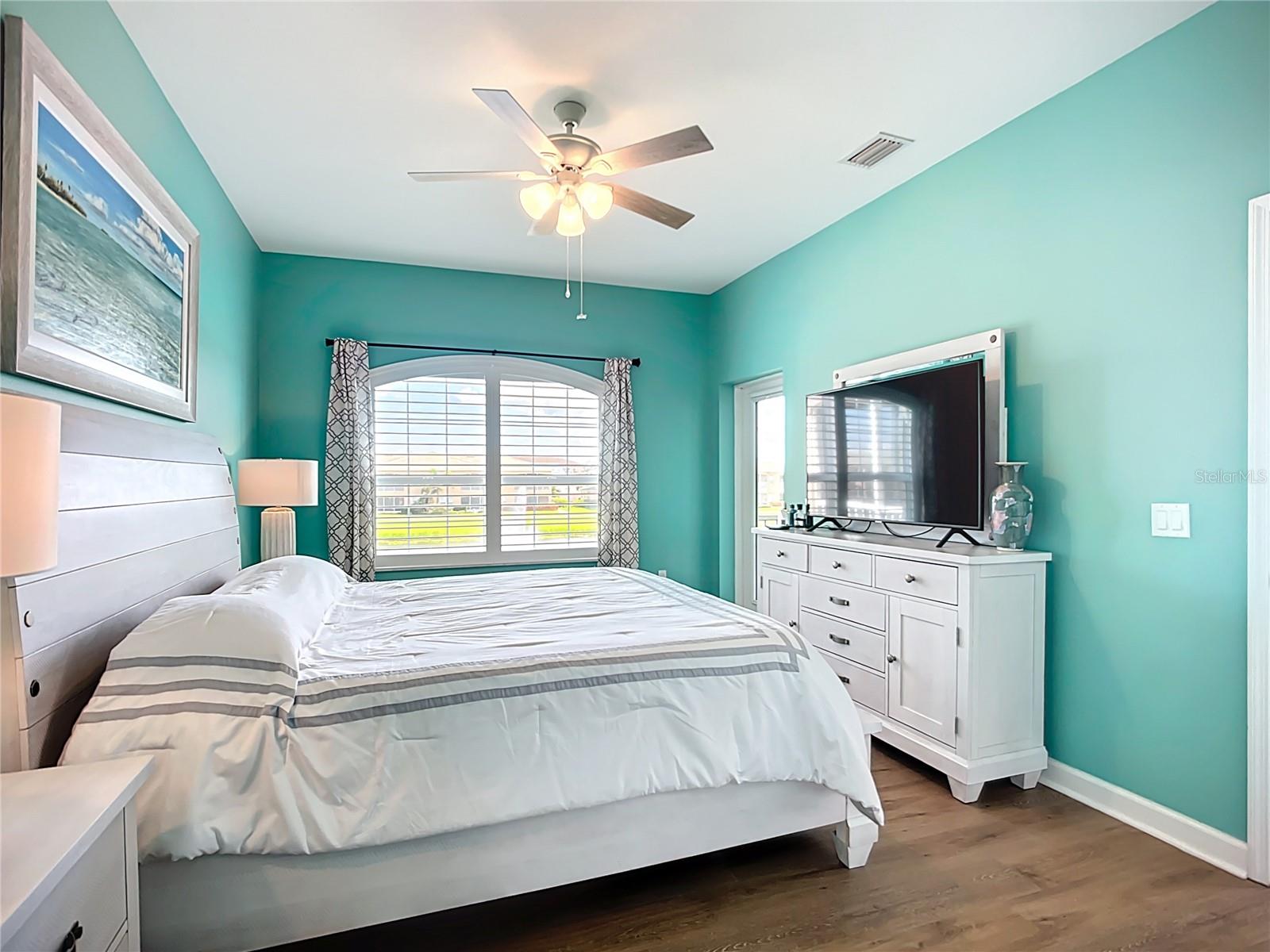 Image 16 of 45 For 6604 7th Avenue Circle W