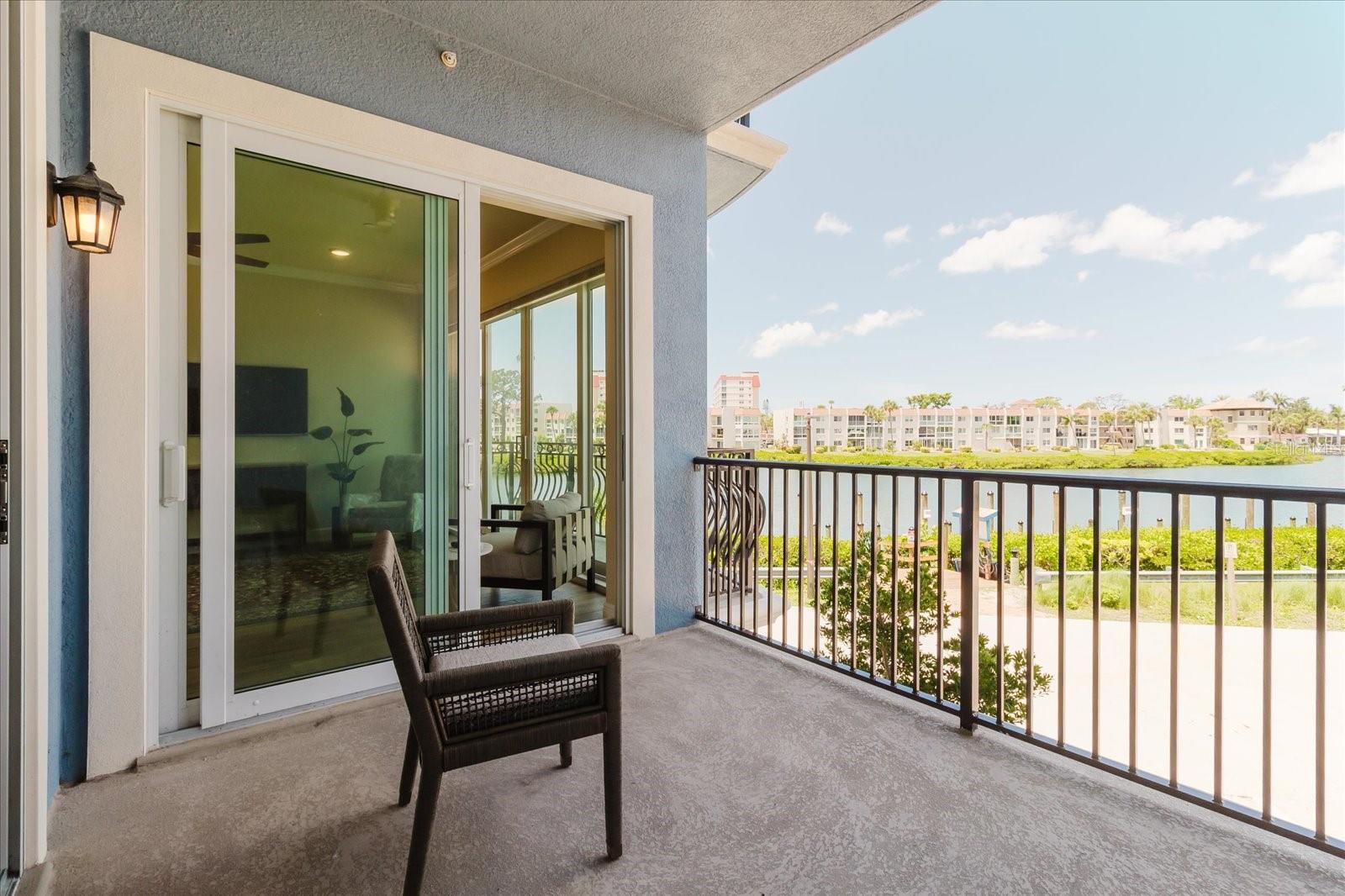 Image 39 of 79 For 501 Tamiami Trail N 201