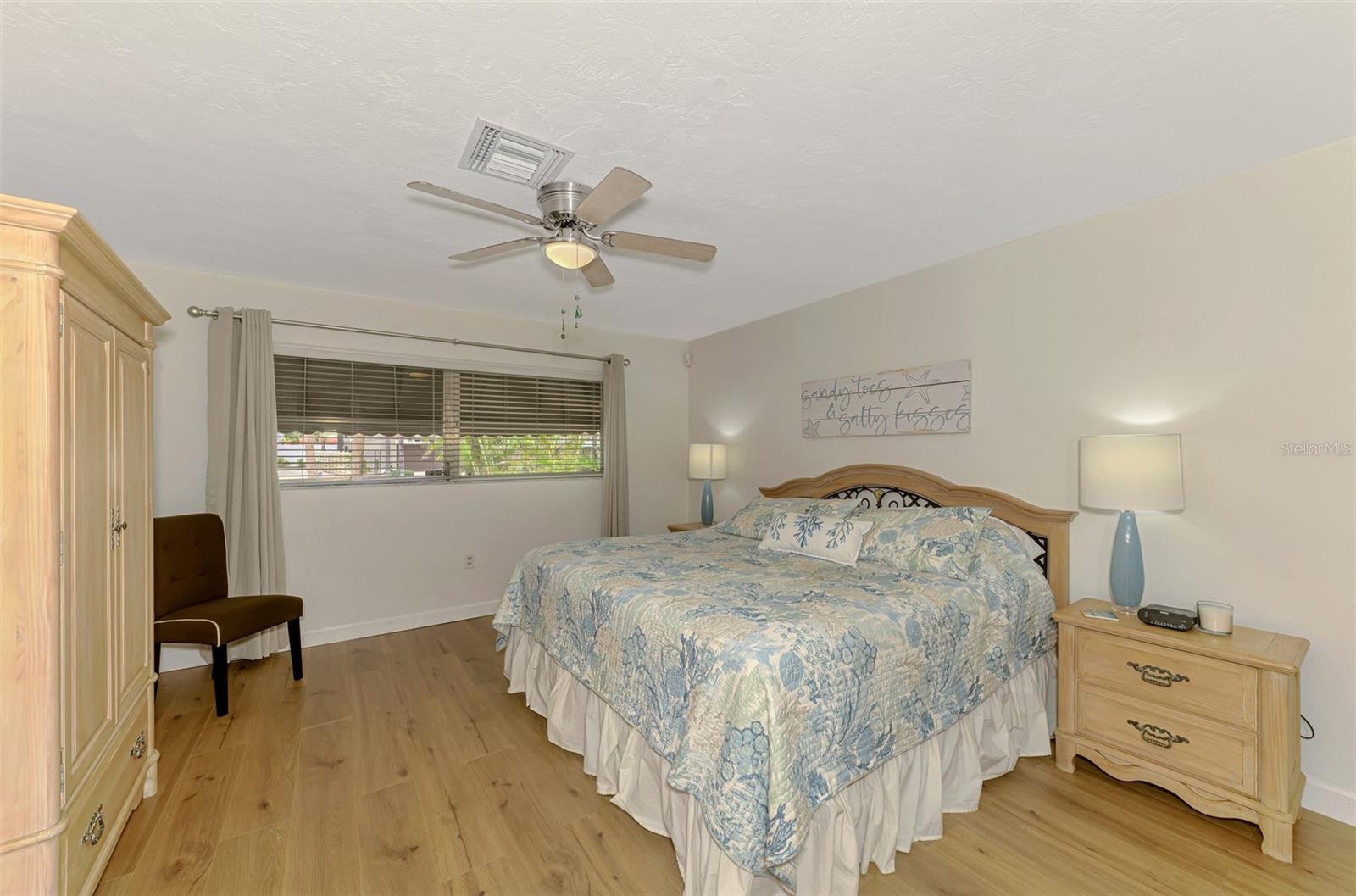Image 30 of 55 For 4946 Commonwealth Drive
