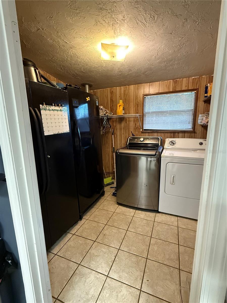 Image 12 of 23 For 1123 192nd Avenue