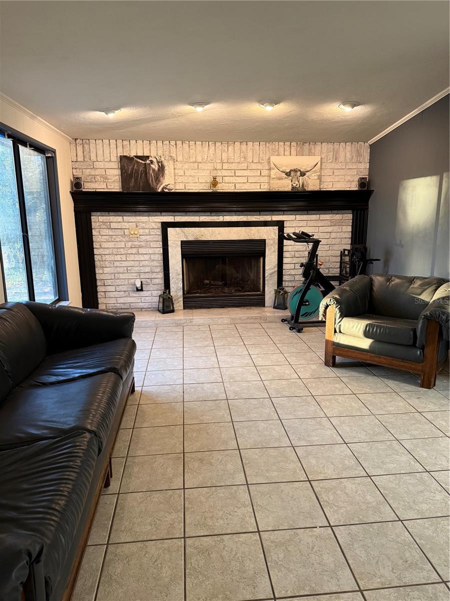 Image 3 of 23 For 1123 192nd Avenue