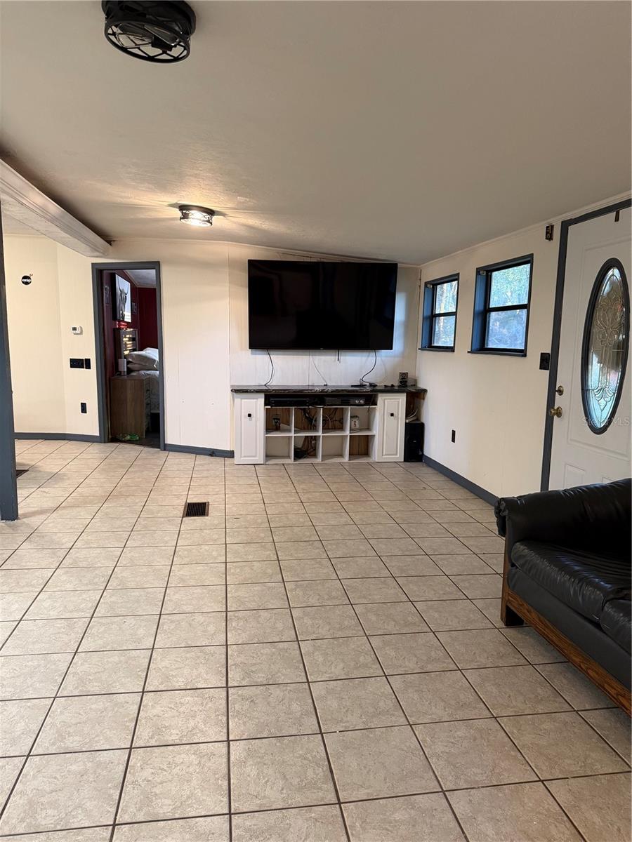 Image 4 of 23 For 1123 192nd Avenue