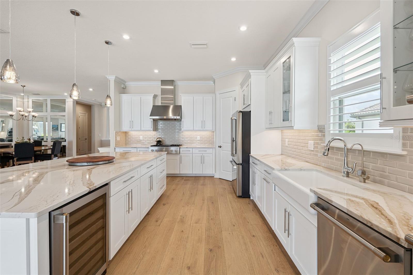 Image 17 of 80 For 3968 Santa Caterina Boulevard