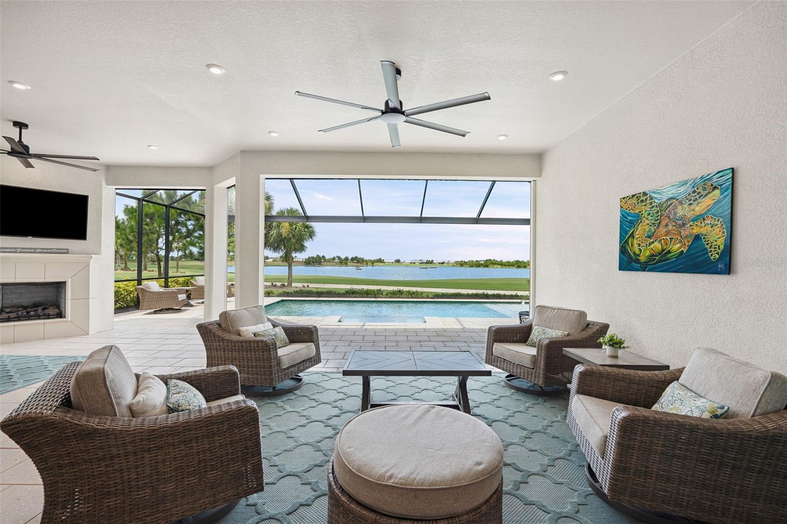Image 24 of 80 For 3968 Santa Caterina Boulevard
