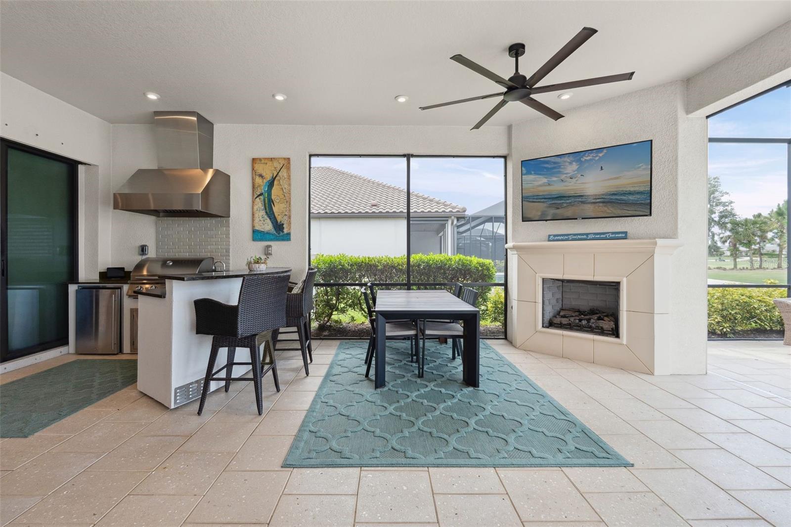 Image 28 of 80 For 3968 Santa Caterina Boulevard