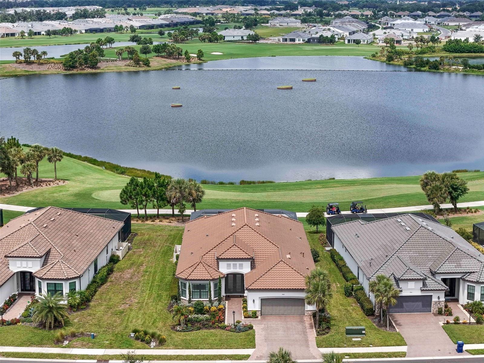 Image 3 of 80 For 3968 Santa Caterina Boulevard