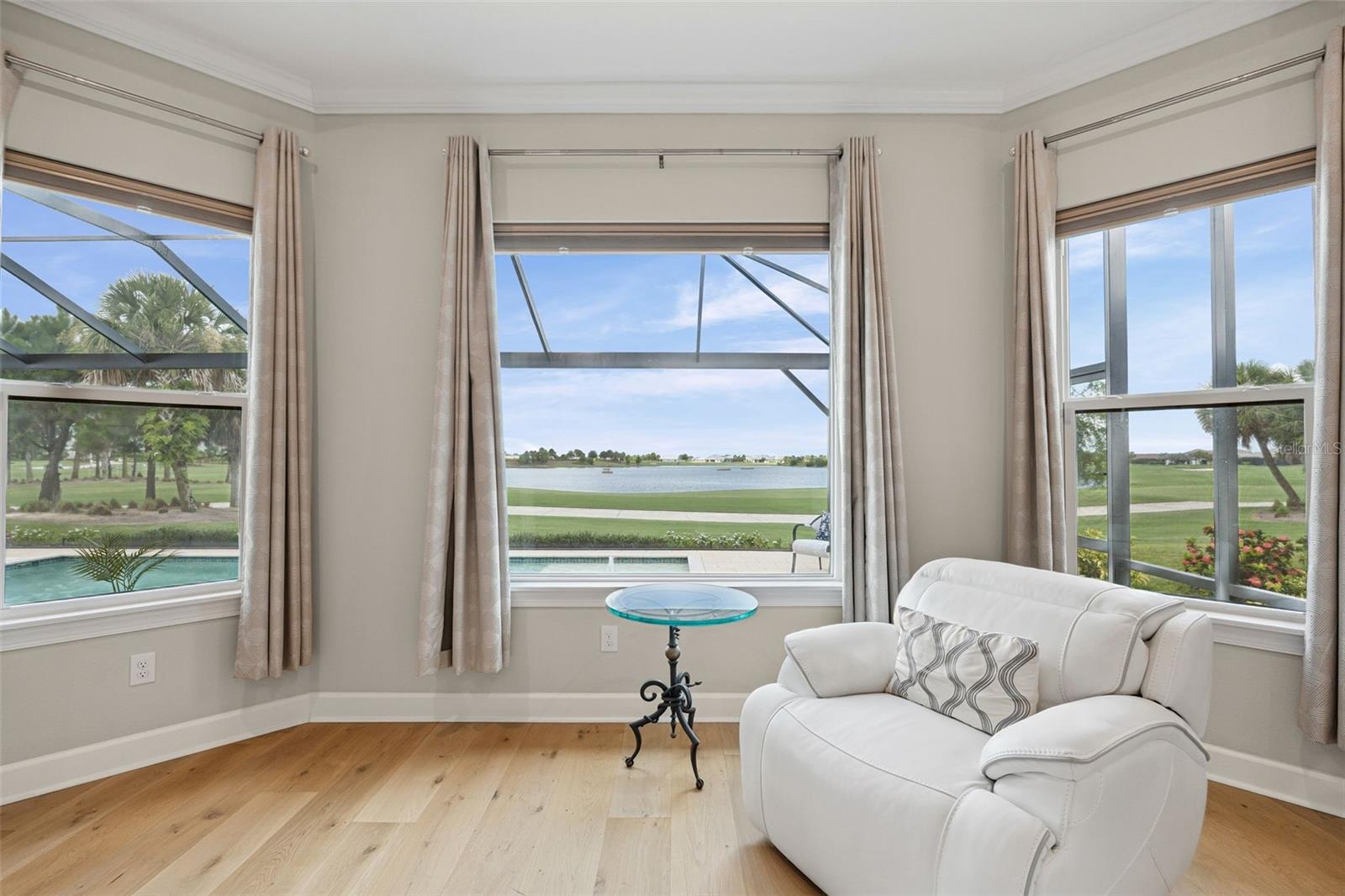 Image 33 of 80 For 3968 Santa Caterina Boulevard