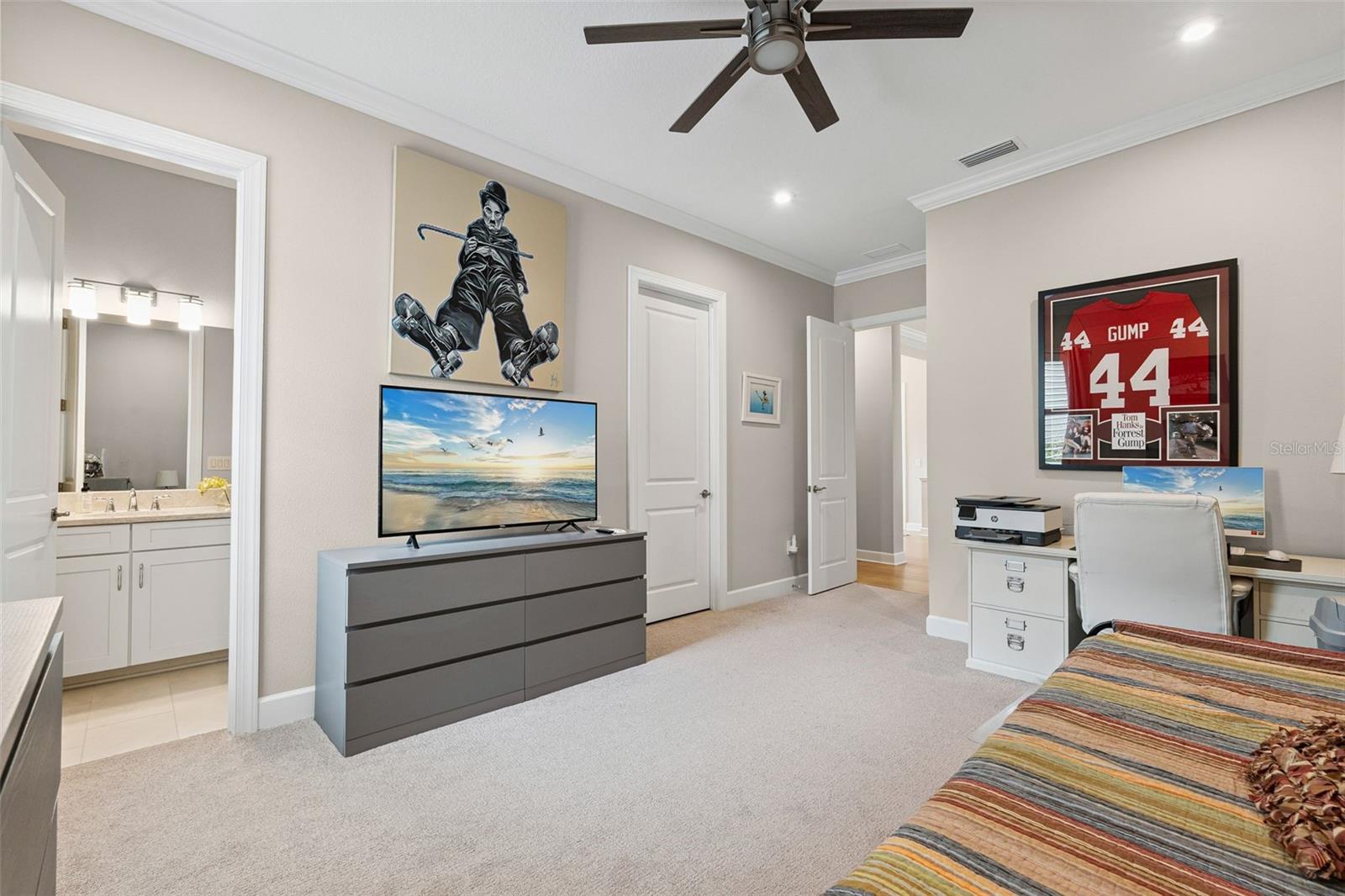 Image 39 of 80 For 3968 Santa Caterina Boulevard