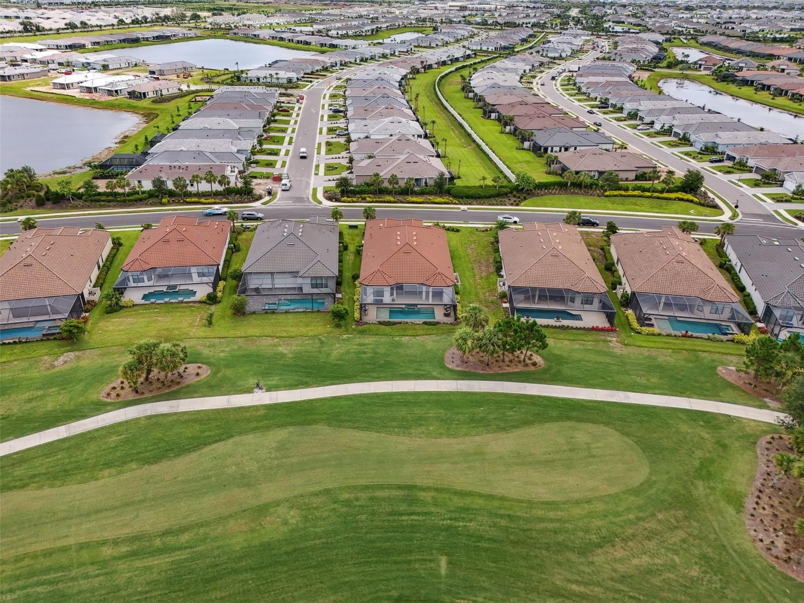 Image 48 of 80 For 3968 Santa Caterina Boulevard