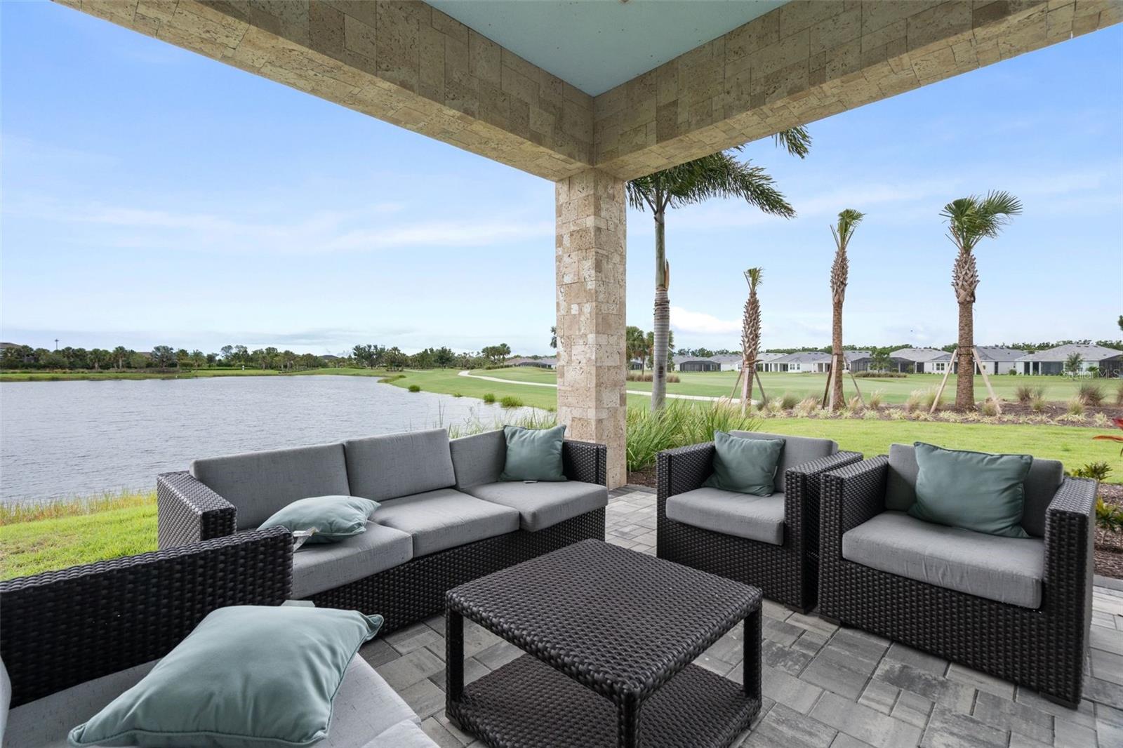 Image 64 of 80 For 3968 Santa Caterina Boulevard