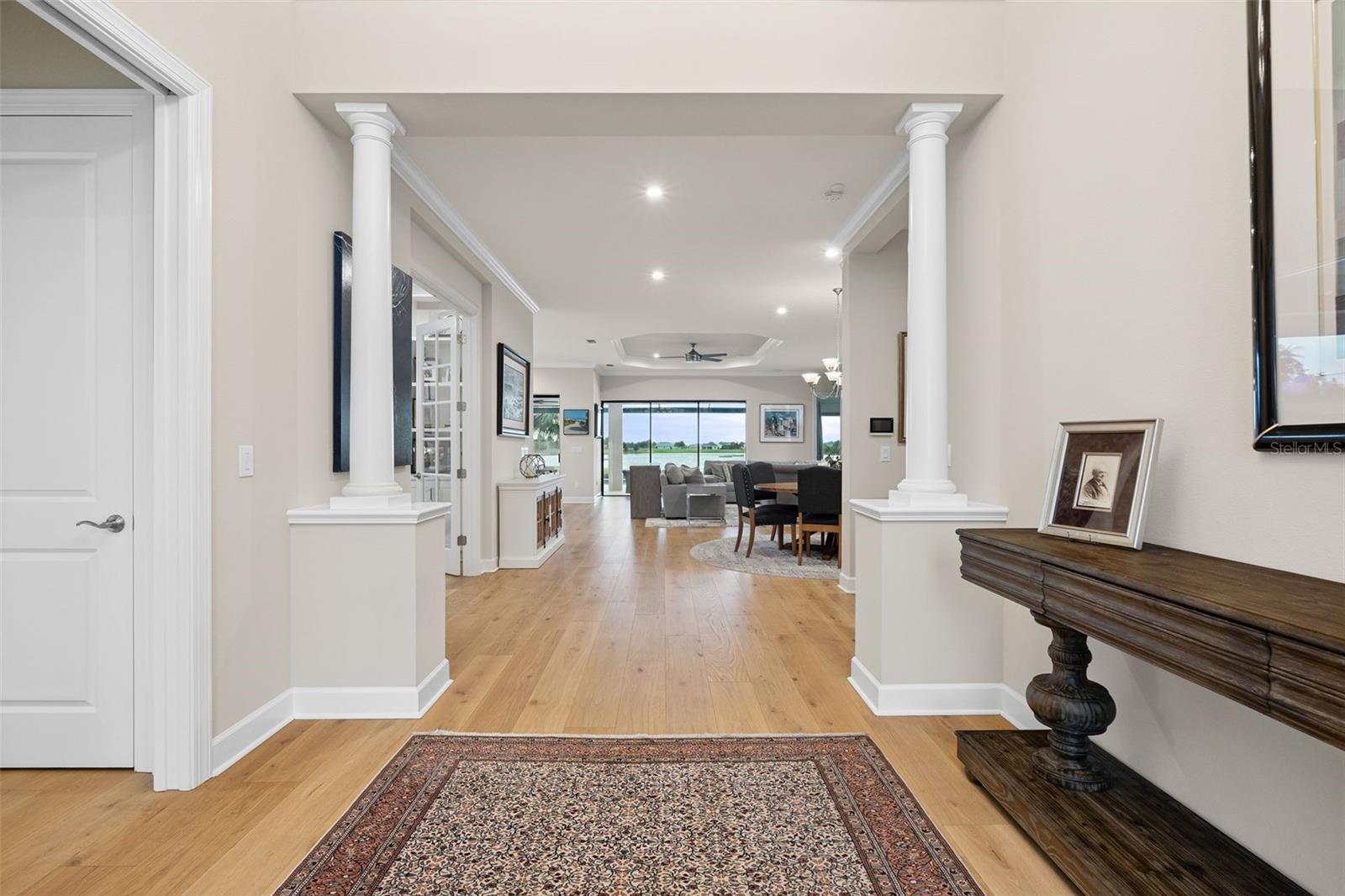 Image 9 of 80 For 3968 Santa Caterina Boulevard