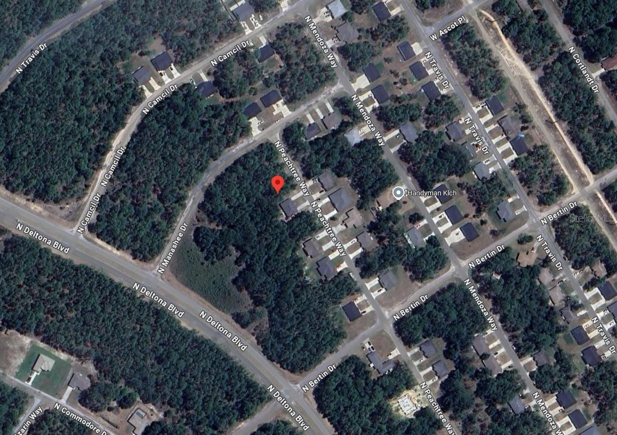 Image 4 of 4 For 9390 Peachtree Way