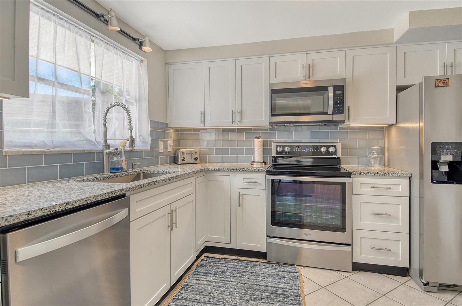 Image 14 of 48 For 4214 Groveland Avenue
