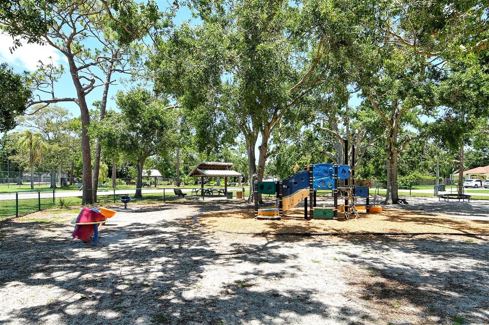 Image 30 of 48 For 4214 Groveland Avenue