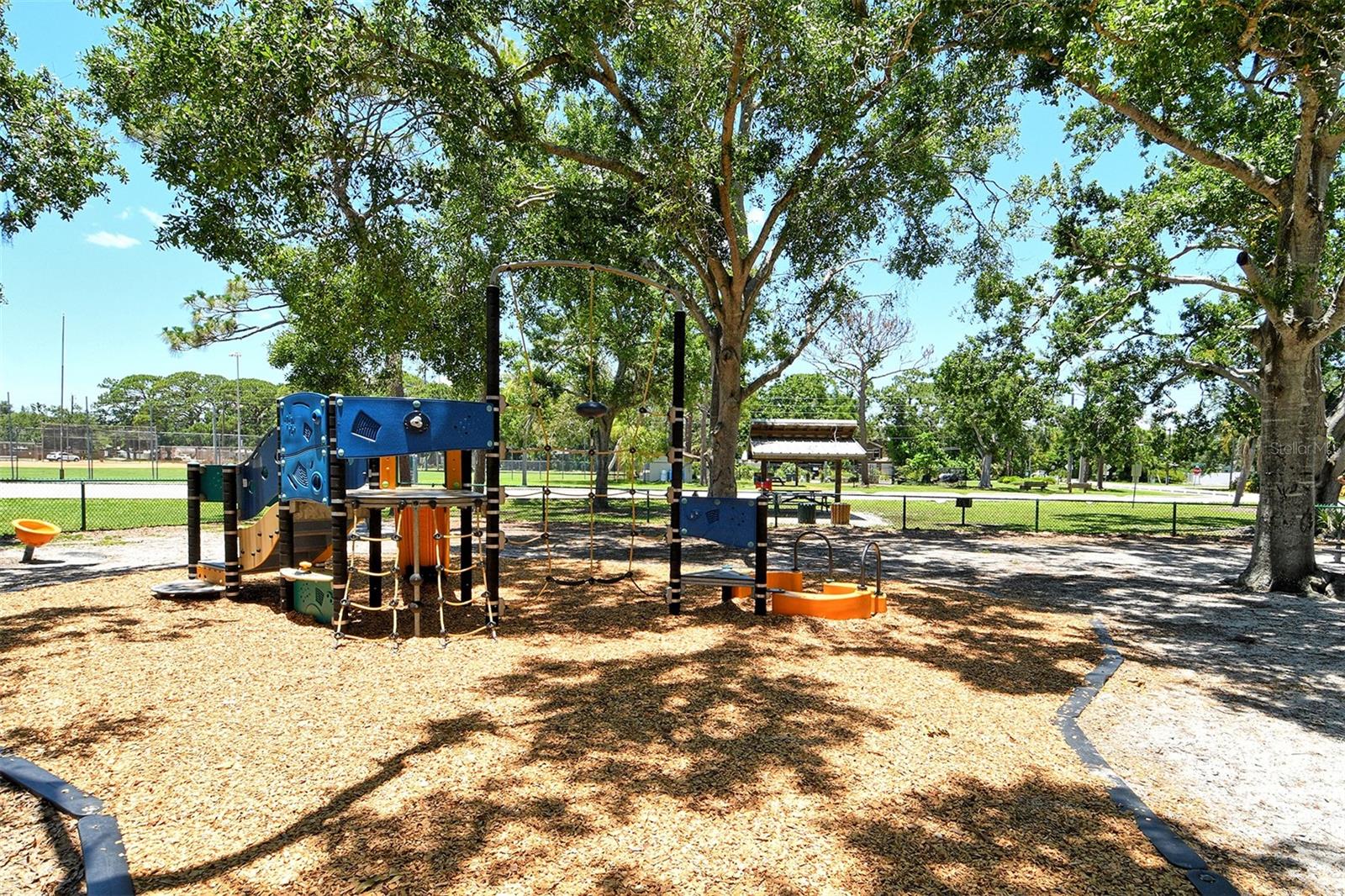 Image 31 of 48 For 4214 Groveland Avenue