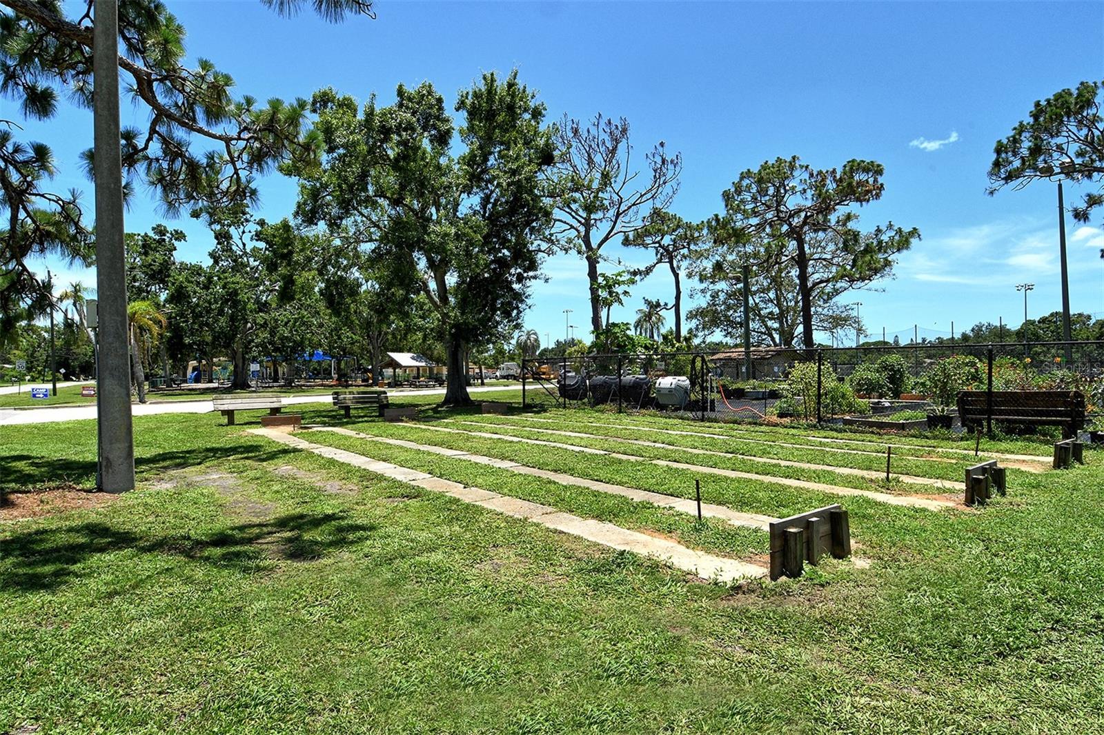 Image 41 of 48 For 4214 Groveland Avenue