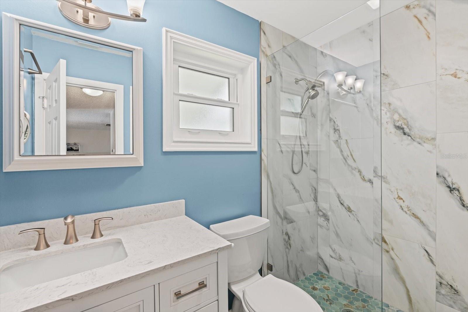 Image 22 of 38 For 6016 Hibiscus Drive