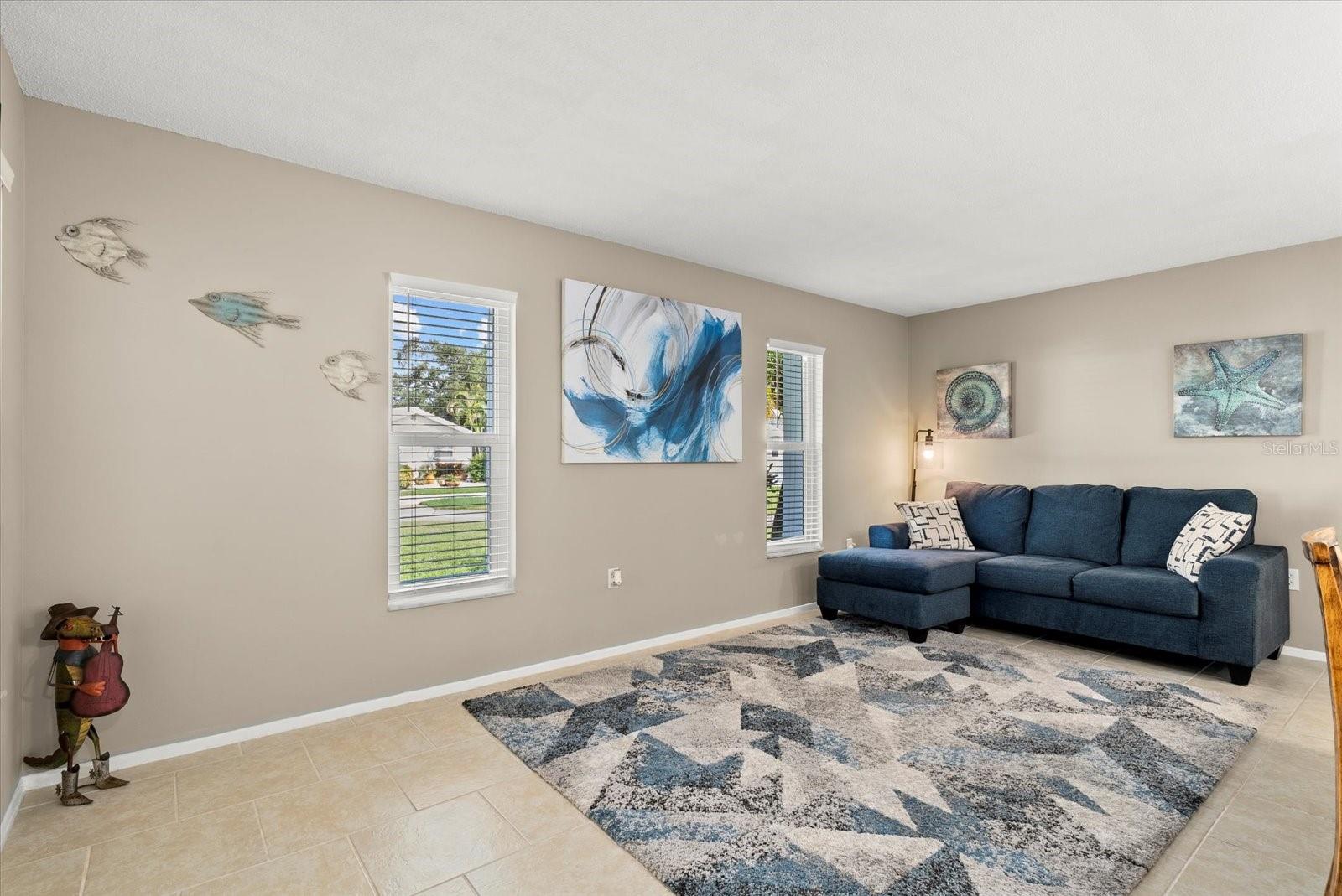 Image 14 of 52 For 4309 Chinaberry Circle