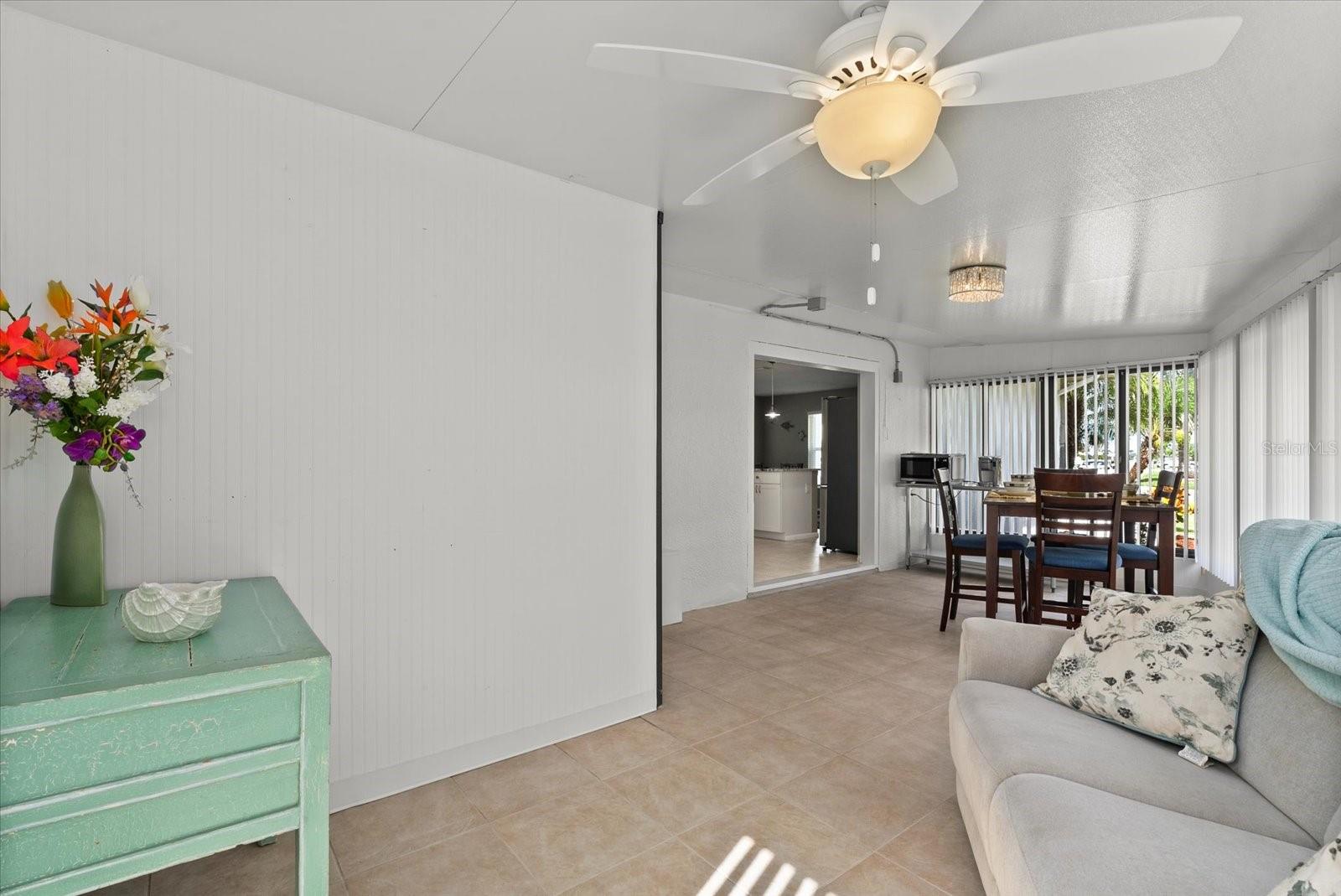 Image 20 of 52 For 4309 Chinaberry Circle