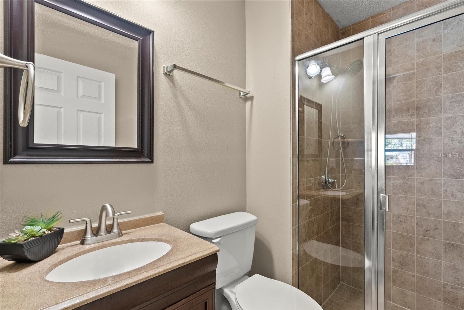 Image 27 of 52 For 4309 Chinaberry Circle