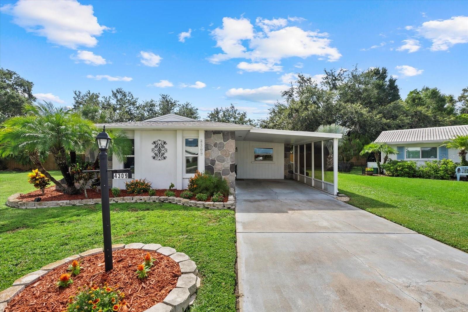 Image 3 of 52 For 4309 Chinaberry Circle