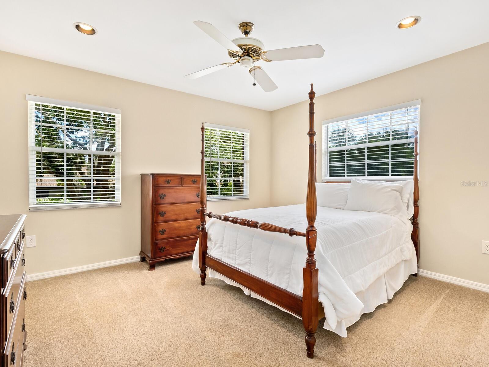 Image 33 of 55 For 3632 Beneva Oaks Boulevard