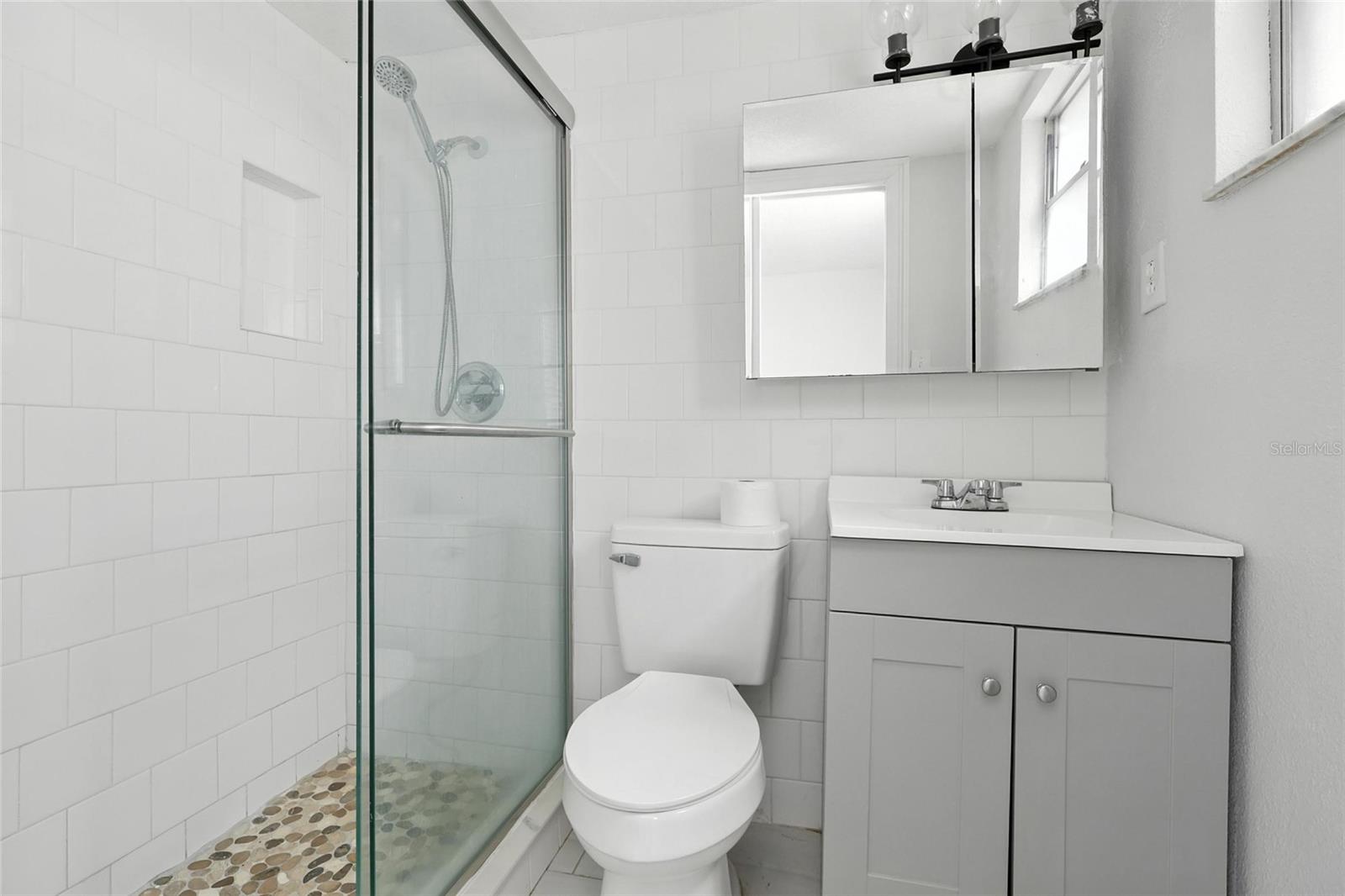 Image 11 of 13 For 4507 9th Street W J11