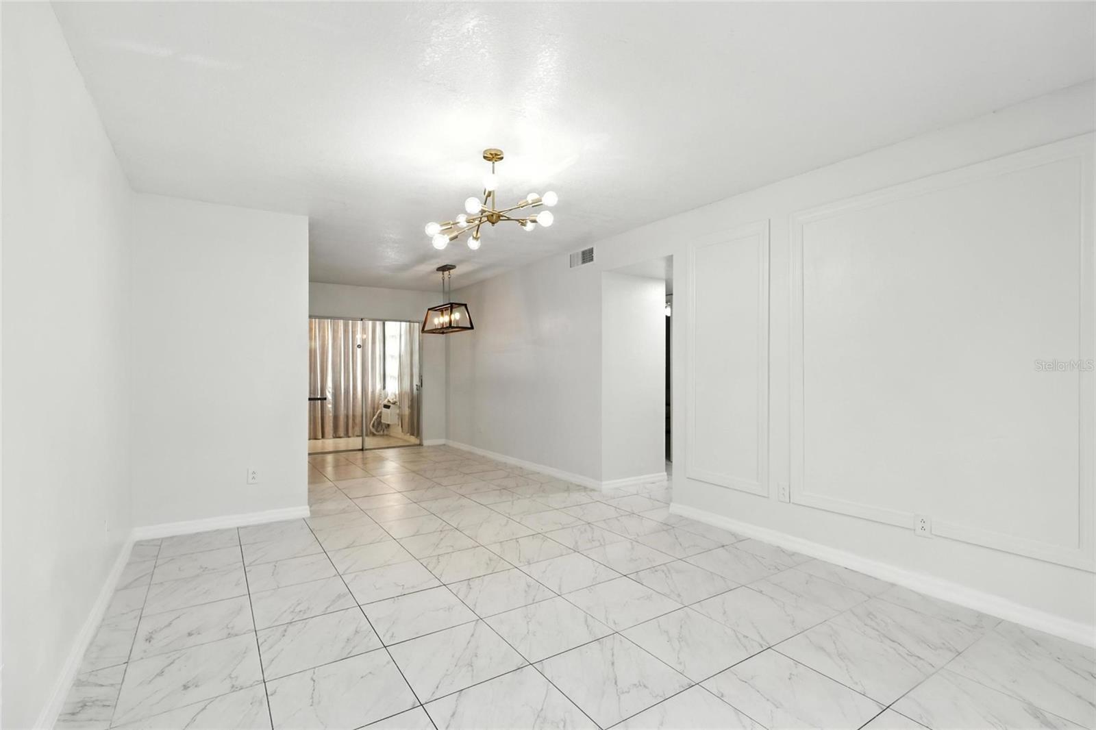 Image 4 of 13 For 4507 9th Street W J11