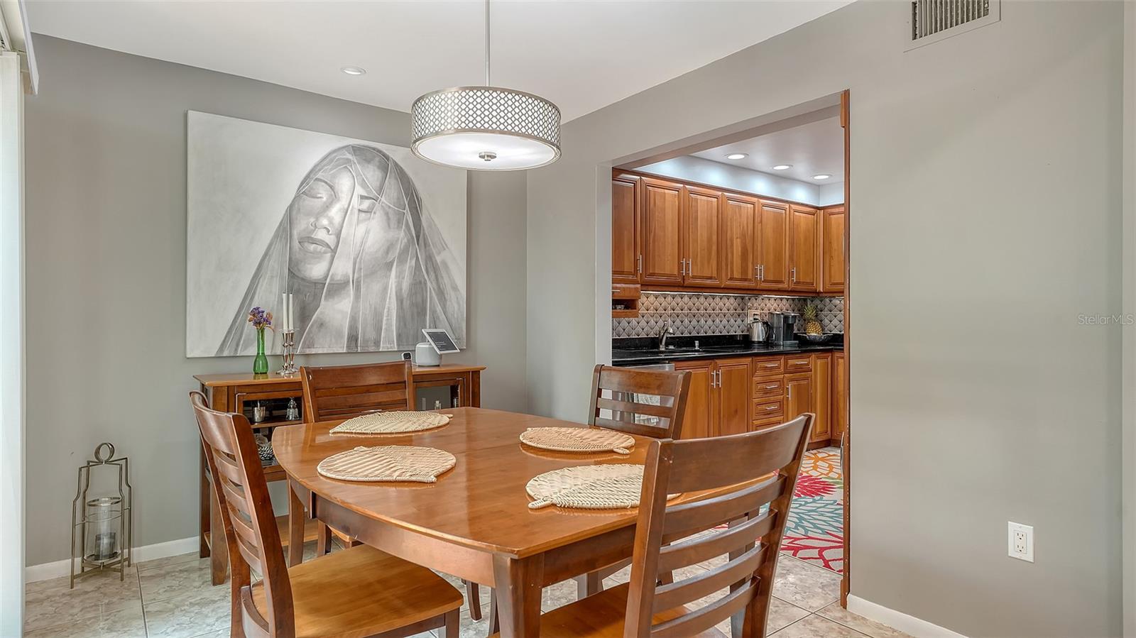 Image 11 of 61 For 5116 Marsh Field Road 63