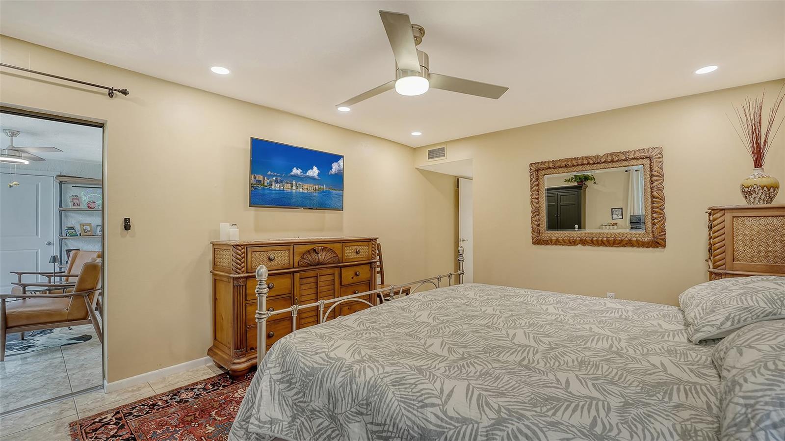 Image 17 of 61 For 5116 Marsh Field Road 63