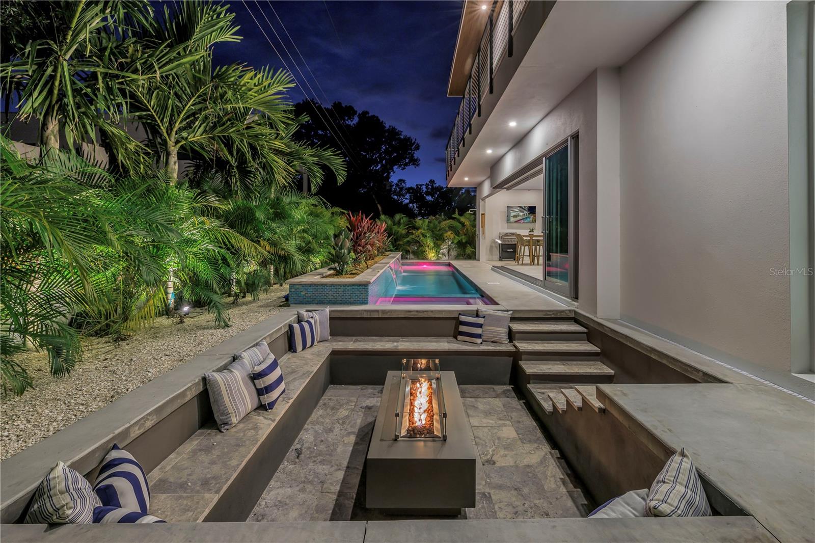 Image 87 of 90 For 2314 Floyd Street