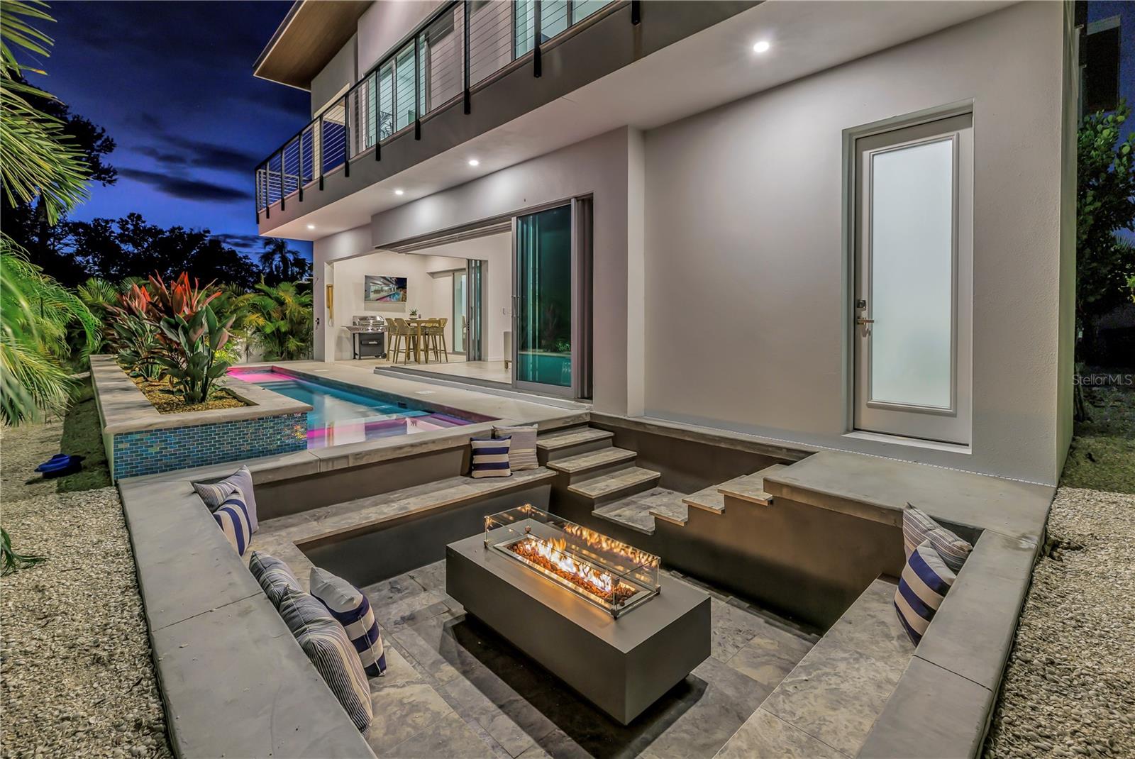 Image 88 of 90 For 2314 Floyd Street