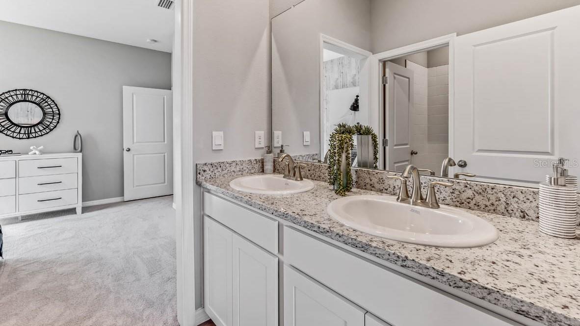 Image 15 of 32 For 10721 Tippecanoe Place