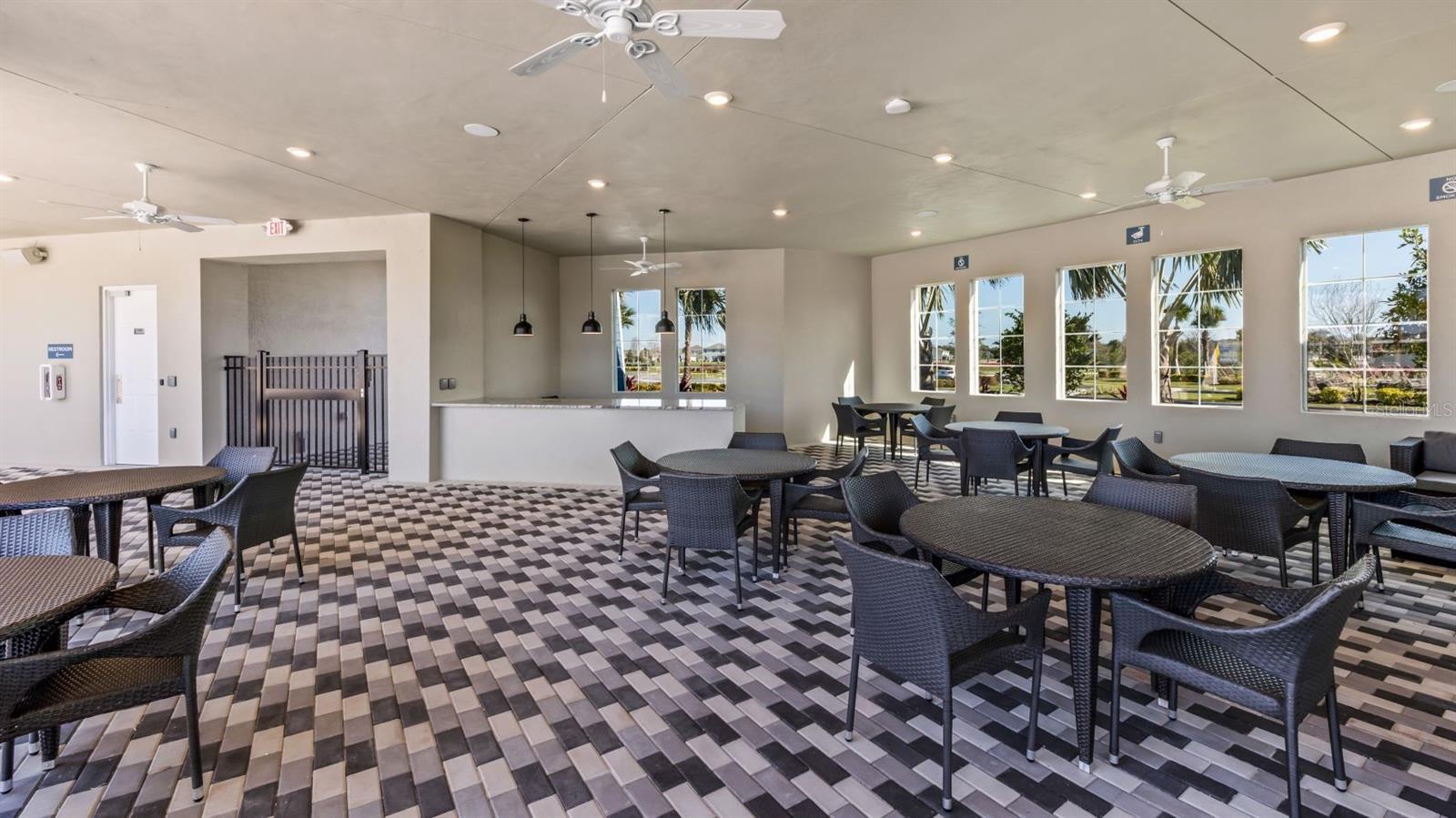 Image 30 of 32 For 10721 Tippecanoe Place