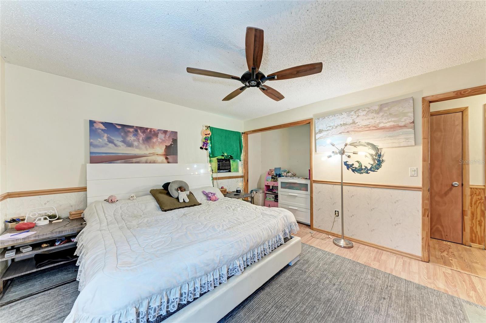 Image 17 of 40 For 425 16th Avenue