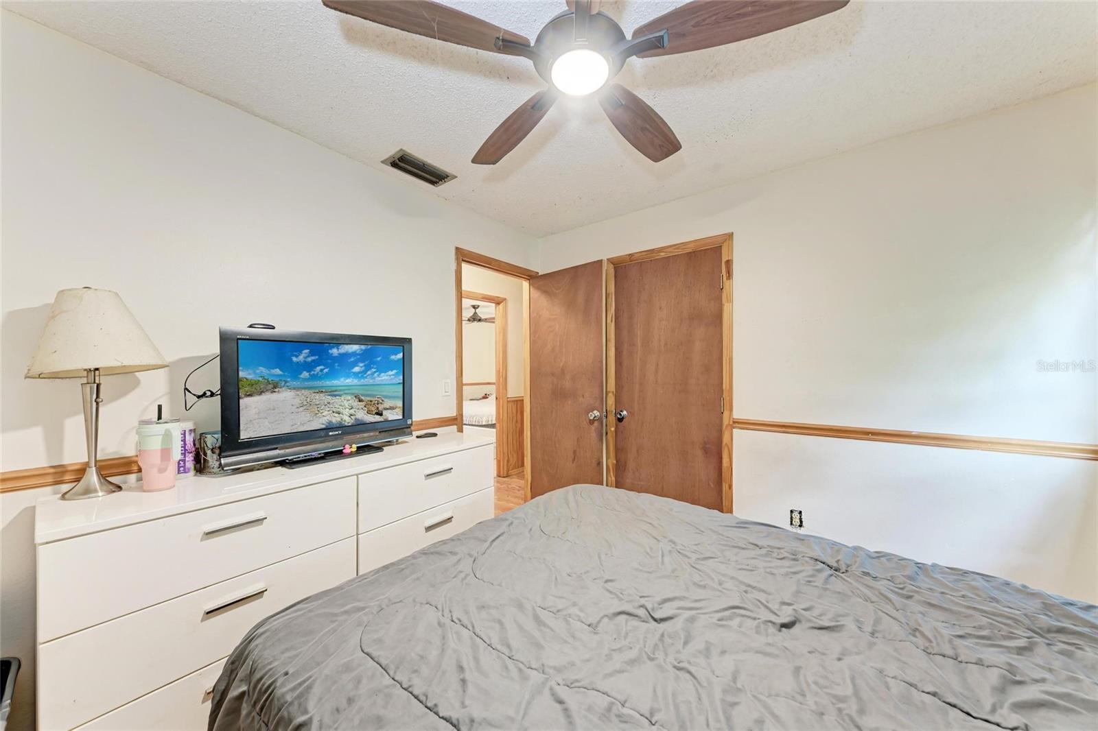 Image 24 of 40 For 425 16th Avenue