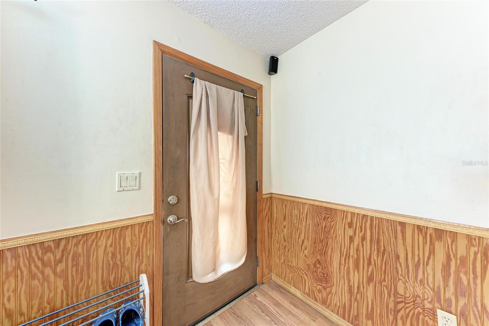 Image 6 of 40 For 425 16th Avenue