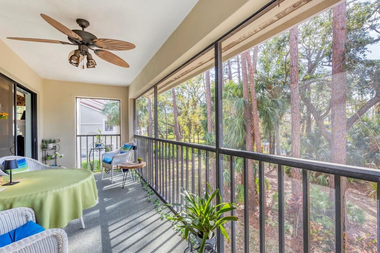 Image 31 of 49 For 7674 Fairway Woods Drive 1605