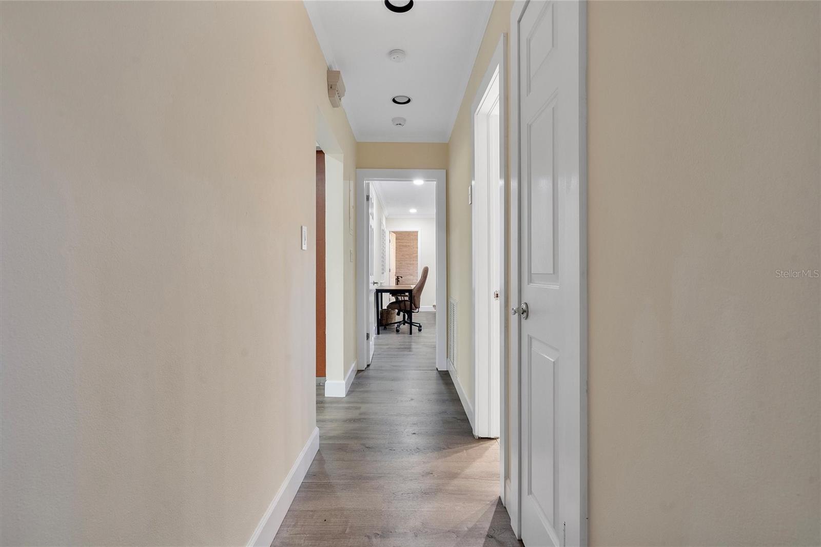 Image 30 of 62 For 1359 Washington Street