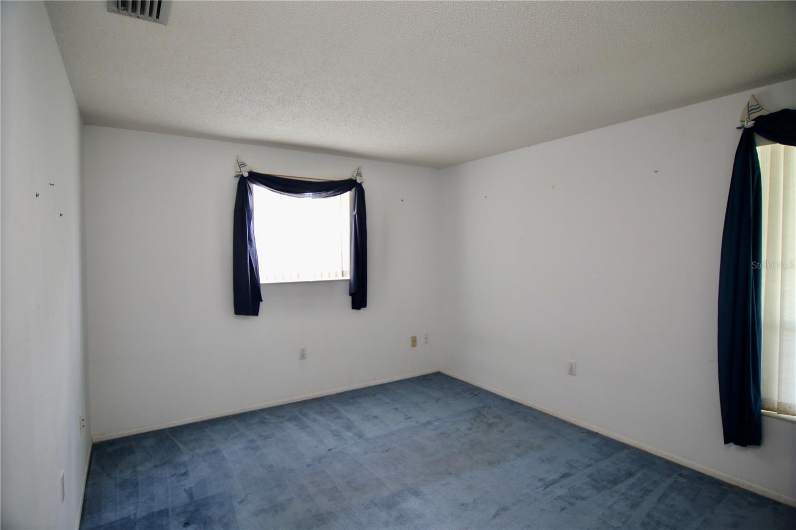 Image 14 of 26 For 12107 45th Avenue W
