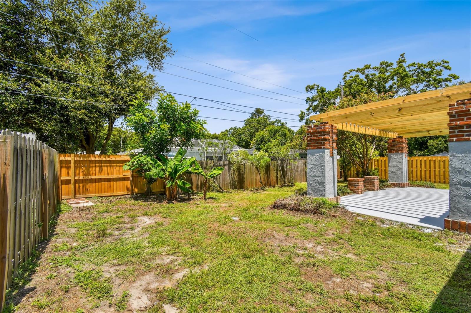 Image 49 of 66 For 528 Manor Drive