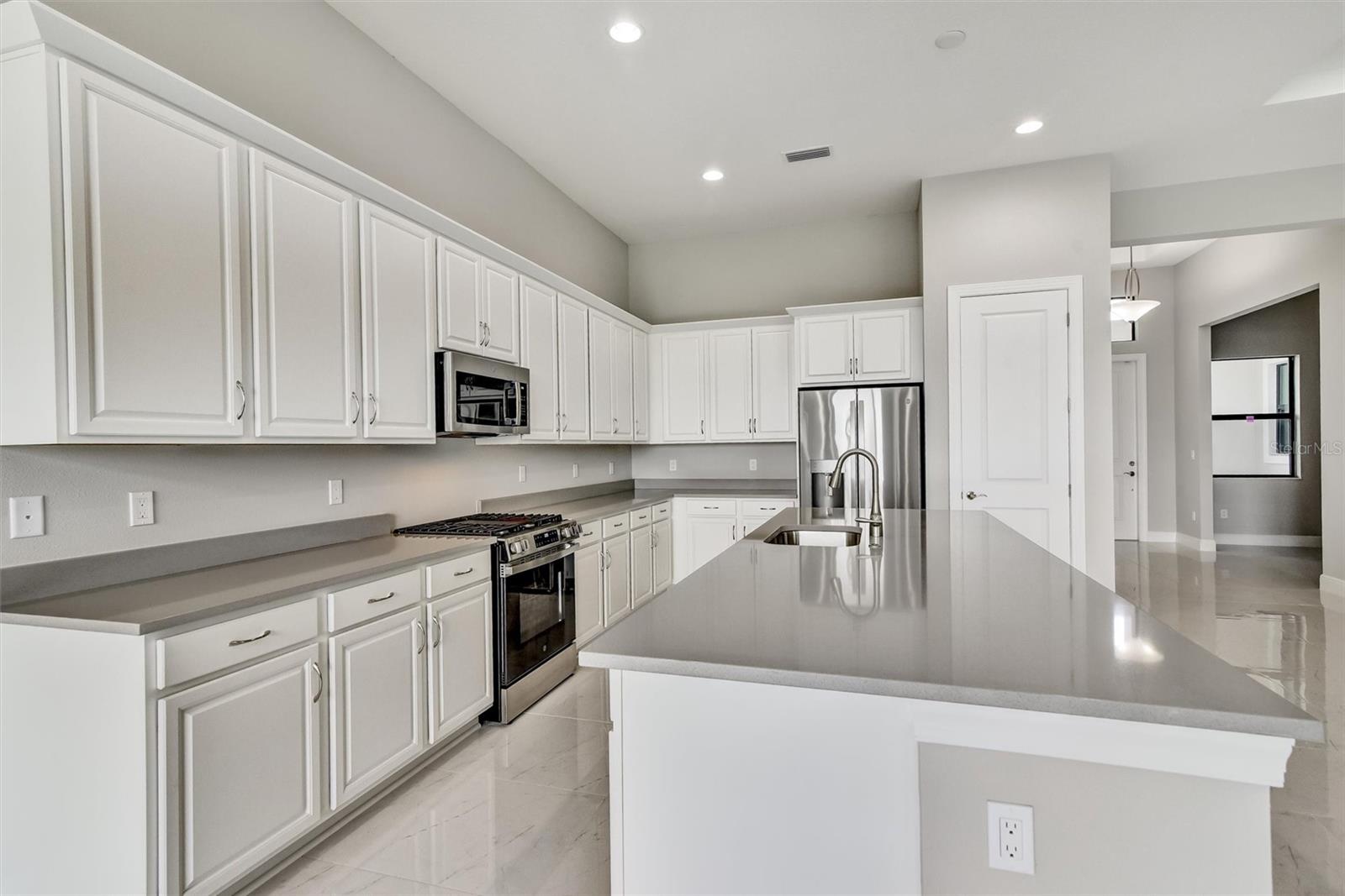 Image 10 of 50 For 4533 Mondrian Court