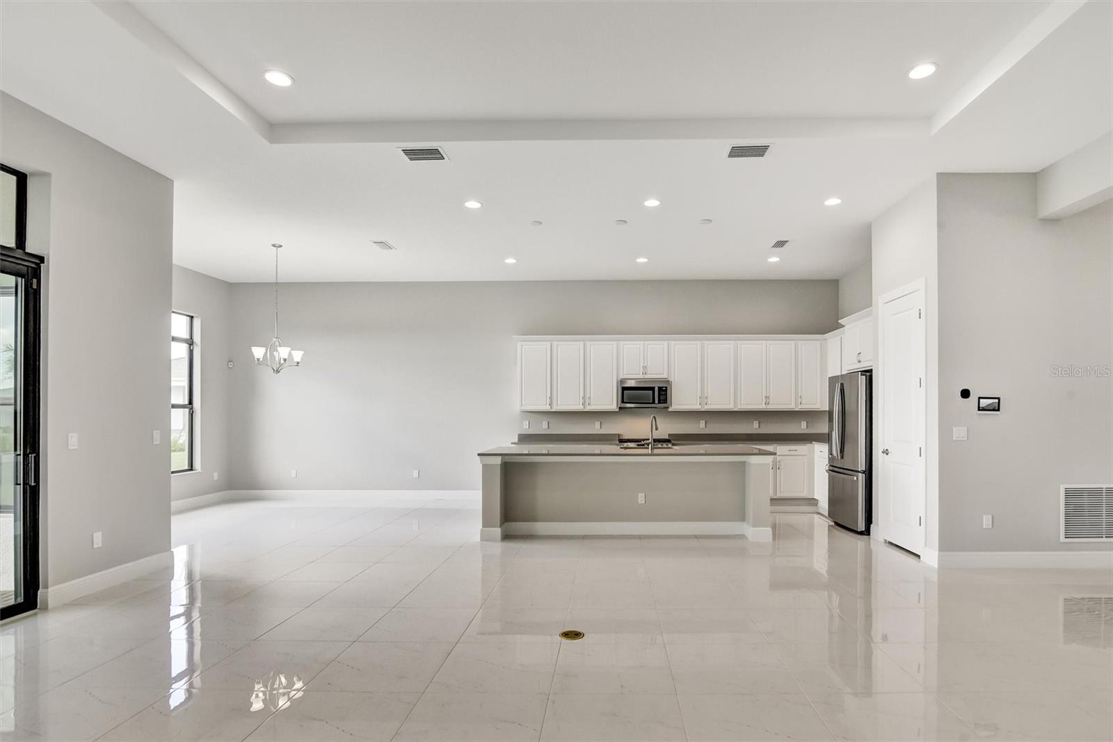 Image 18 of 50 For 4533 Mondrian Court