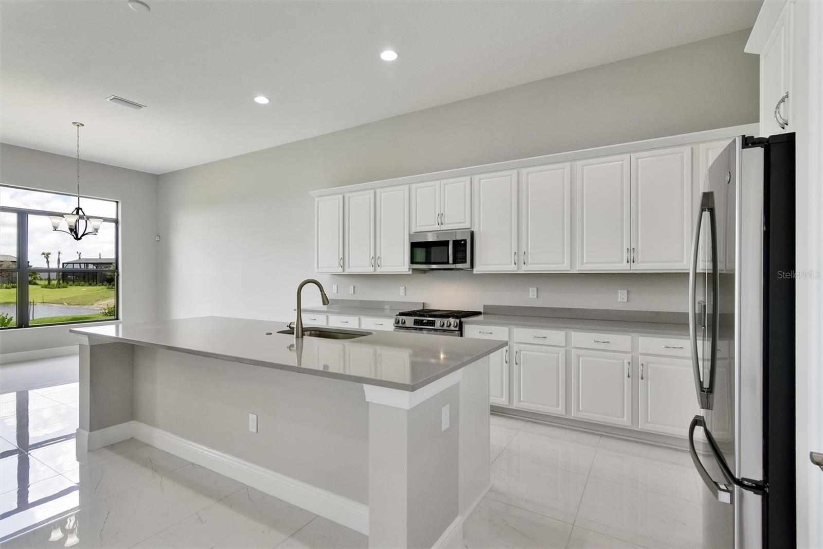 Image 8 of 50 For 4533 Mondrian Court