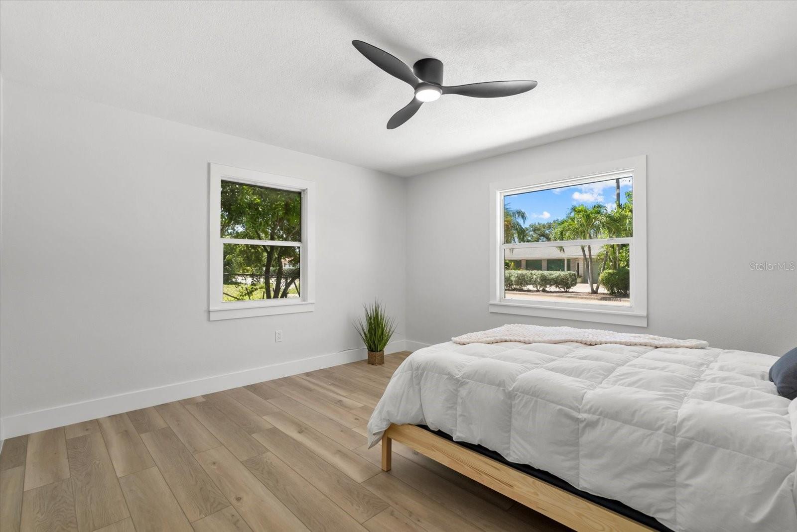 Image 11 of 28 For 1857 Siesta Drive