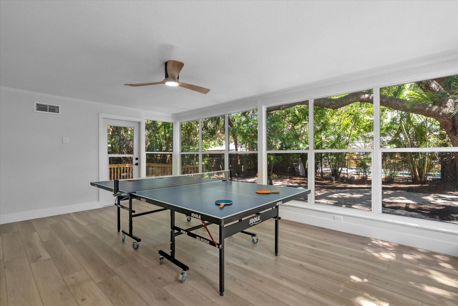 Image 18 of 28 For 1857 Siesta Drive