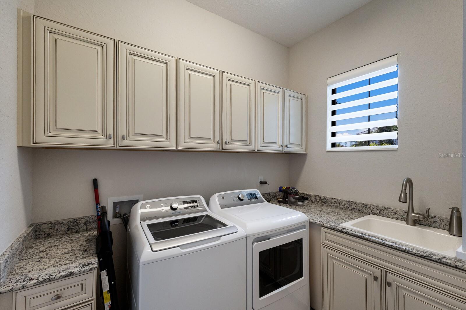 Image 68 of 100 For 5804 Mulligan Way
