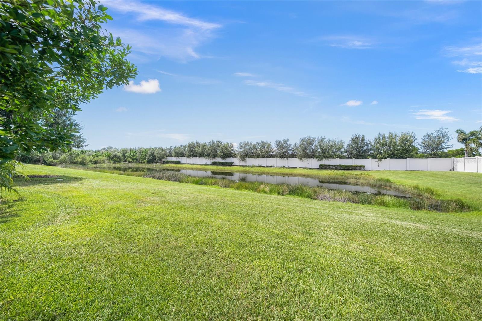 Image 41 of 53 For 19369 Nearpoint Drive
