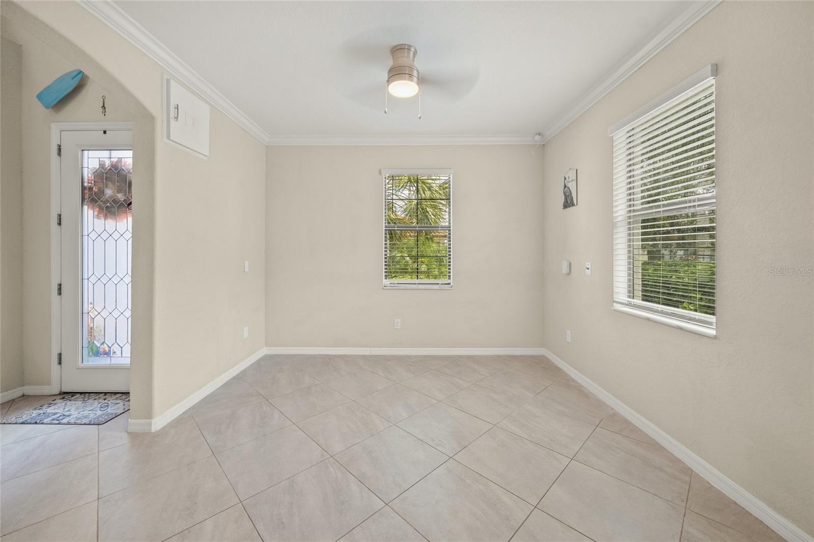 Image 7 of 53 For 19369 Nearpoint Drive